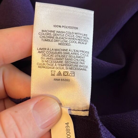 Express medium purple long sleeve pullover blouse with peplum type bottom - 3096 - Picture 4 of 4